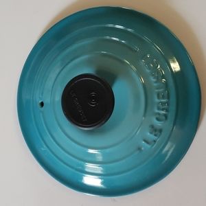 Le Creuset lid